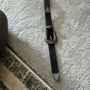 Size large man, material, black and silver